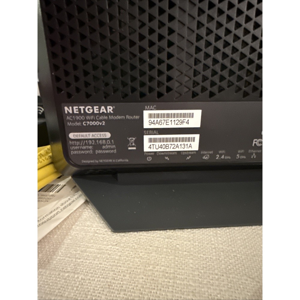 NETGEAR Nighthawk AC1900‎ 4 Wireless WiFi 5 Router Modem C7000v2 - Picture 2 of 9